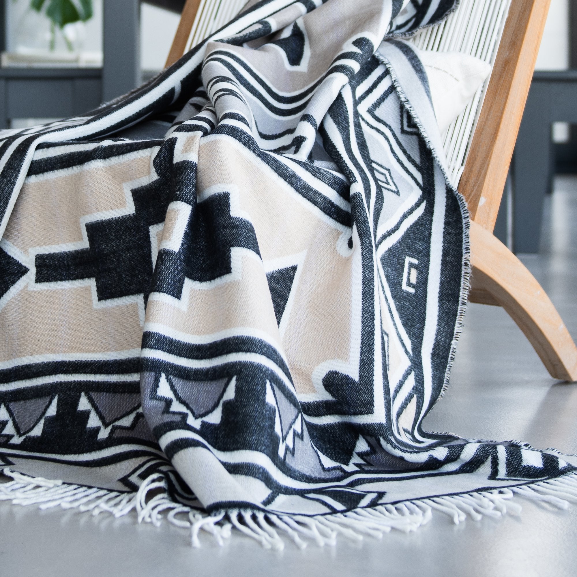 Cozy African blanket - Ndebele - 180 x 140 cm